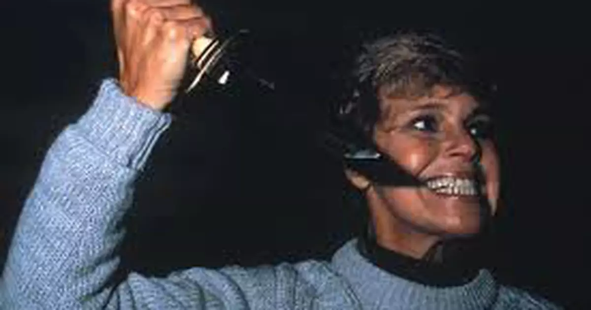 Crystal Lake | Série "não é um slasher", diz showrunner