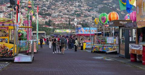 Jovem hospitalizada após alegada intoxicação por estupefacientes
