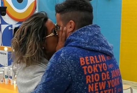 Siga-nos no Google News