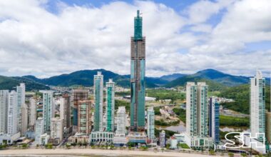 Maior prédio do Brasil tem 290 metros e fica em cidade do Sul com mar e qualidade de vida