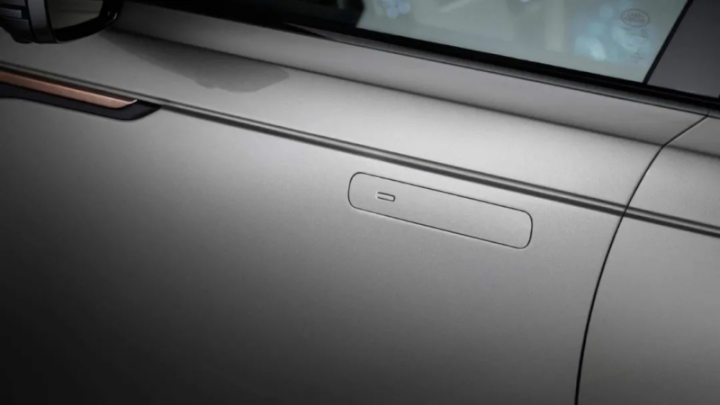 China não desiste dos puxadores das portas dos carros e exige abertura mecânica