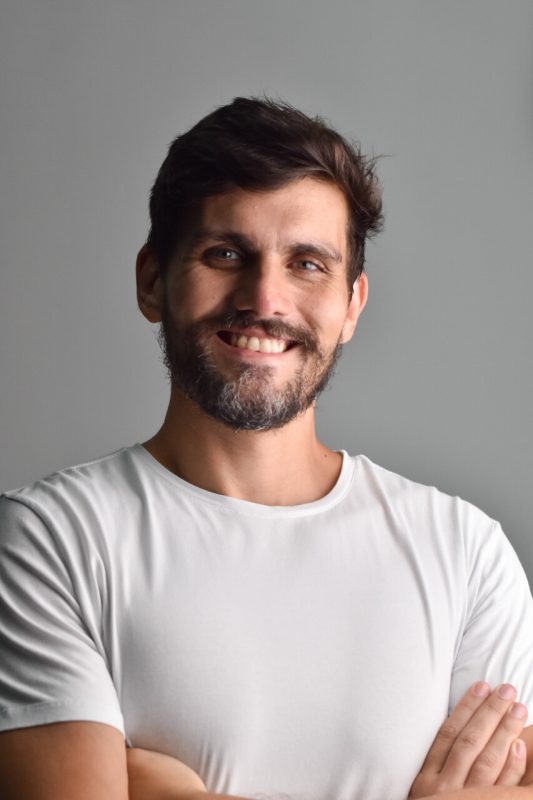 Ator vai interpretar Carlos Bolsonaro na produção prevista para 2026 - AMANDA MIRELLA/ND