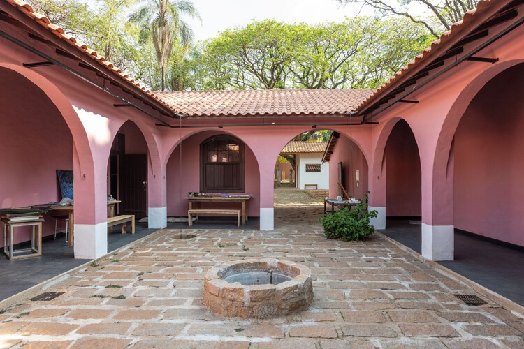 Restauro Casa do Sol (Hilda Hilst) / Tapera Arquitetura e Patrimônio Cultural - Imagem 1 de 34