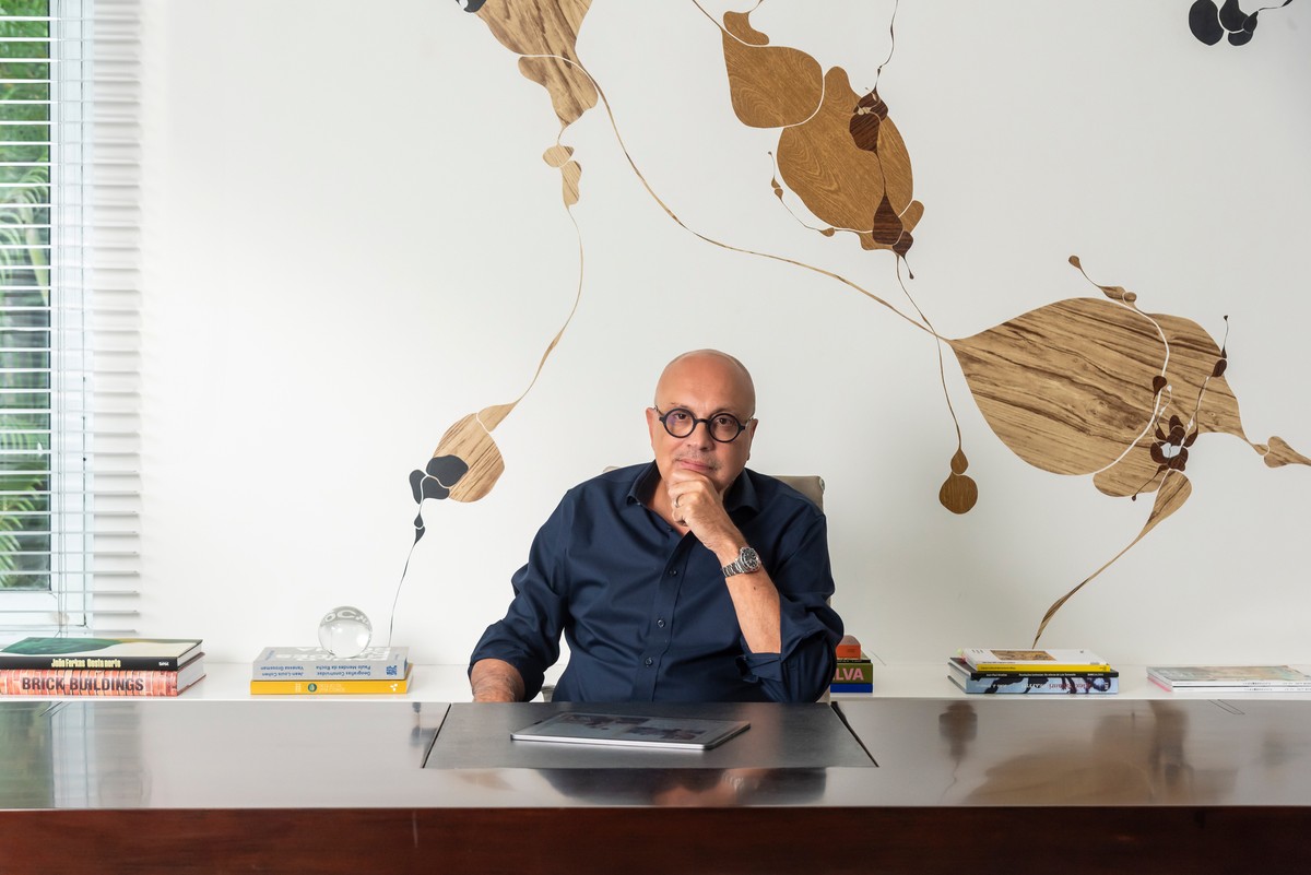 'Quem te viu, quem te vê': Arthur Casas revê projetos de diferentes épocas publicados na Casa Vogue | Arquitetura