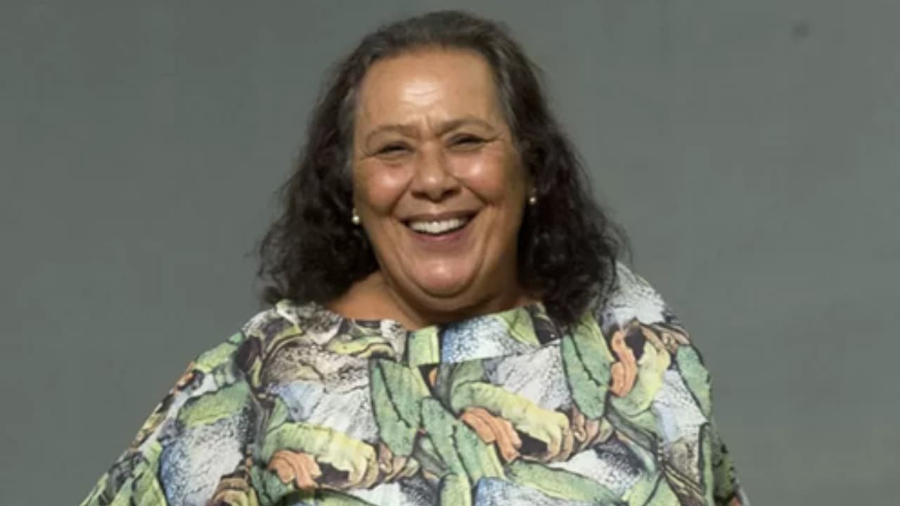 Morre Teuda Bara, atriz de Meu Pedacinho de Chão, aos 84 anos