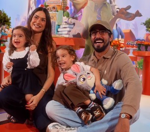 Thaila Ayala mostra detalhes de festa de aniversário do filho