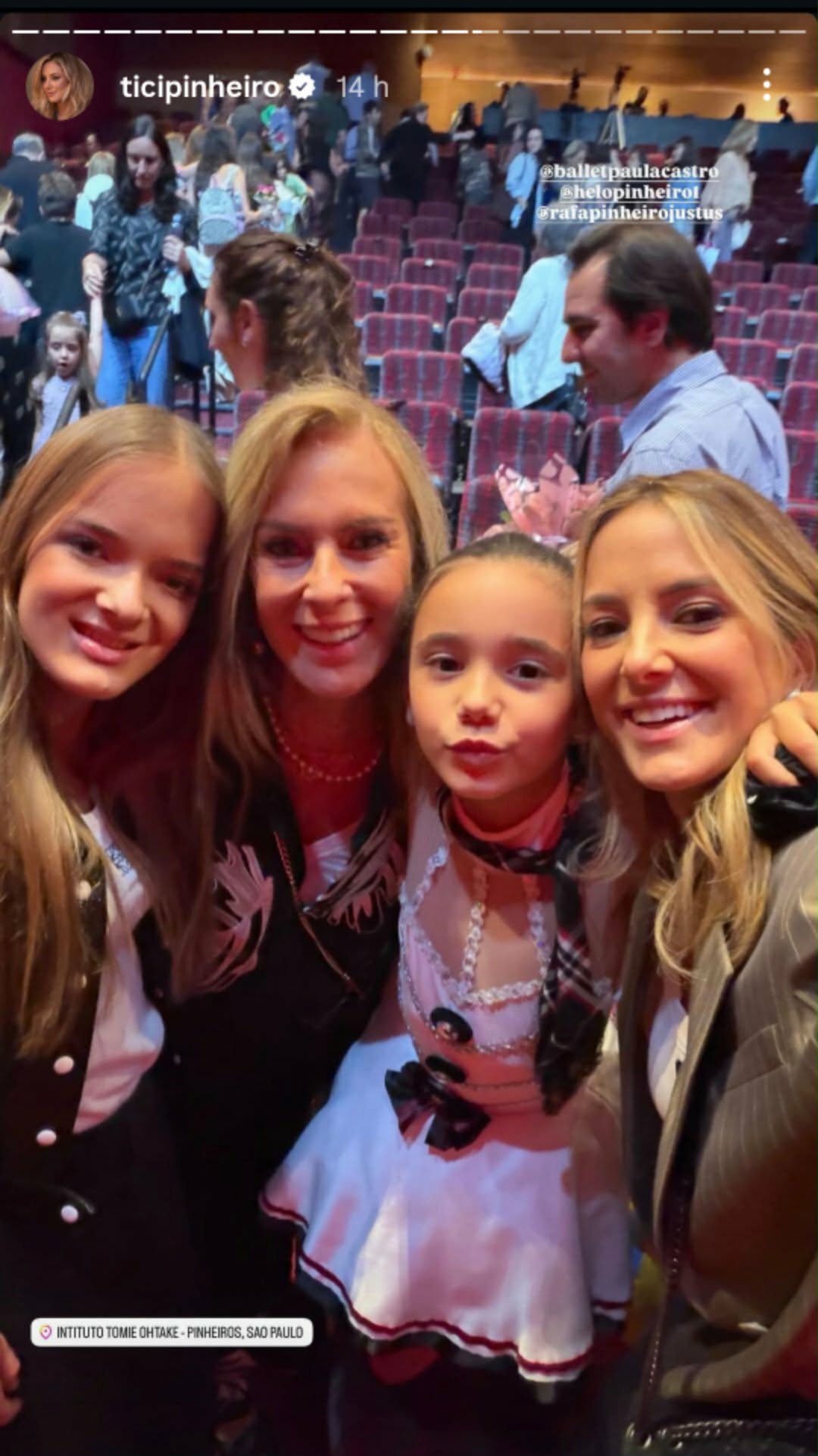 Ticiane Pinheiro prestigia a filha em apresentação de balé - Foto: @ticipinheiro