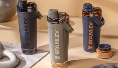 Lançamento fitness: conheça a nova garrafa Stanley Activate Shaker com isolamento térmico
