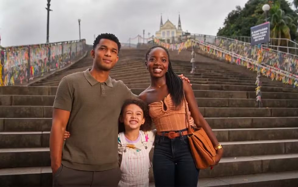 Final de Dona de Mim: Leona vence batalha com Ellen e adota Sofia