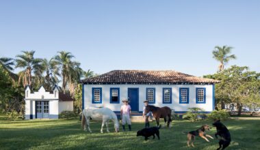 Leo Romano abre sua casa de campo centenária em Goiás