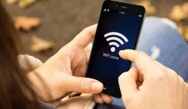 Por que é recomendável desligar o Wi-Fi ao sair de casa