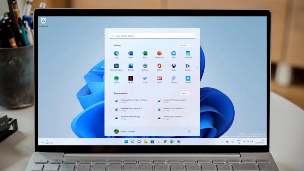 Windows 11 barra de tarefas mover Microsoft