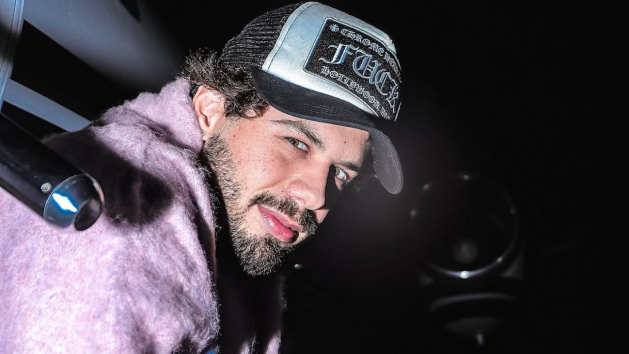 Zé Felipe se pronuncia após deslize no Prêmio Multishow: "Sei ler"