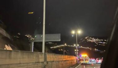 Colisão na via rápida faz sair bombeiros e provoca longas filas de trânsito