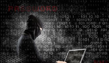 Expostos 37 portugueses que estavam inscritos no "Tinder nazi"