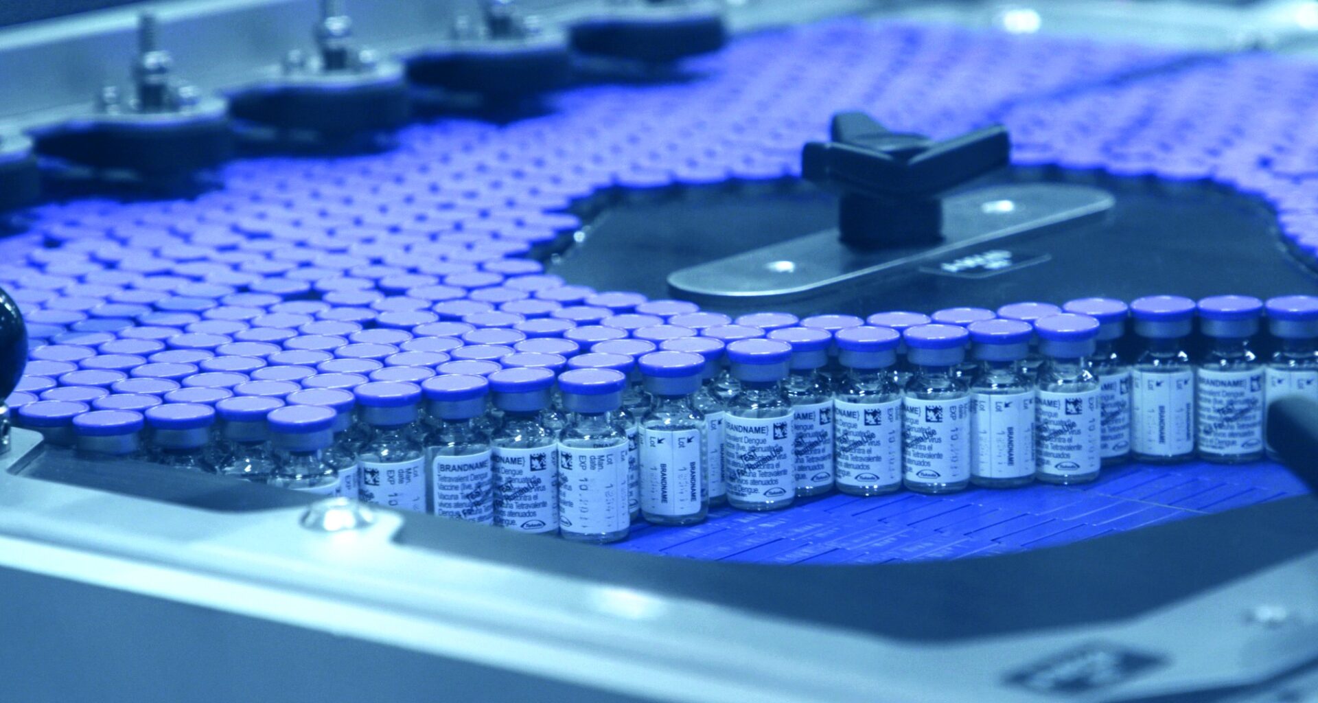 projeto para fabricação da vacina da Takeda pela Fiocruz é reprovado pelo Ministério da Saúde