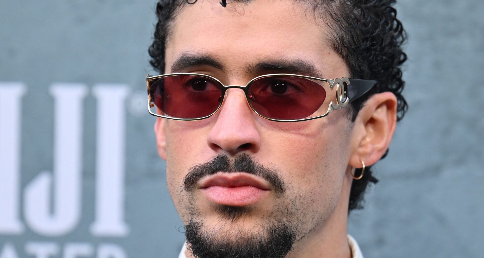 Bad Bunny é processado em US$ 16 milhões por gravação de voz usada em duas músicas