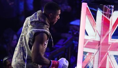 Polícia da Nigéria acusa motorista envolvido no acidente fatal com Anthony Joshua de condução perigosa