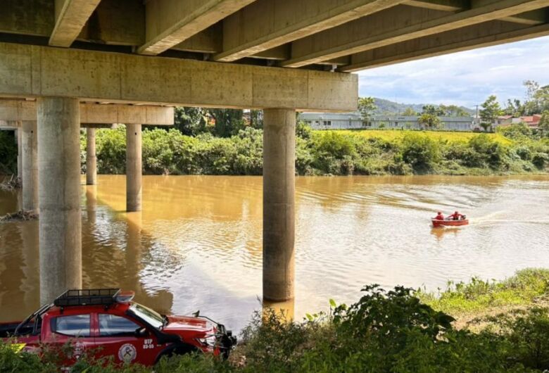 Buscas por homem desaparecido são retomadas nesta terça-feira em Jaraguá do Sul