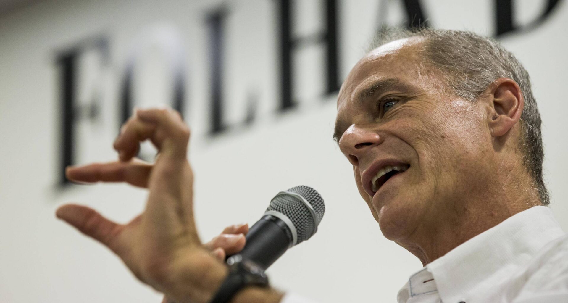 Gleiser disse que planetas não garantem vida inteligente - 13/01/2026 - Folha 105 anos