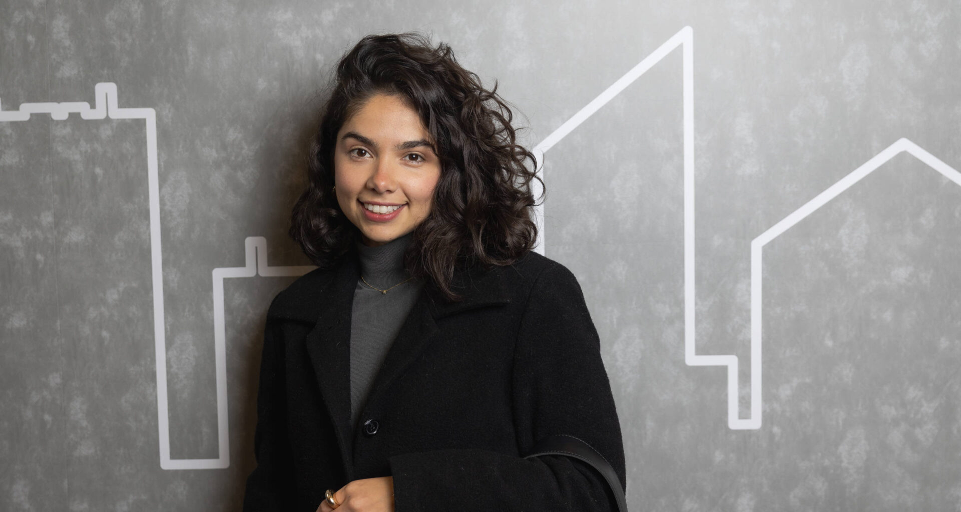 Atriz de 'Sintonia' lança curso de atuação em SP - 11/01/2026 - Mônica Bergamo