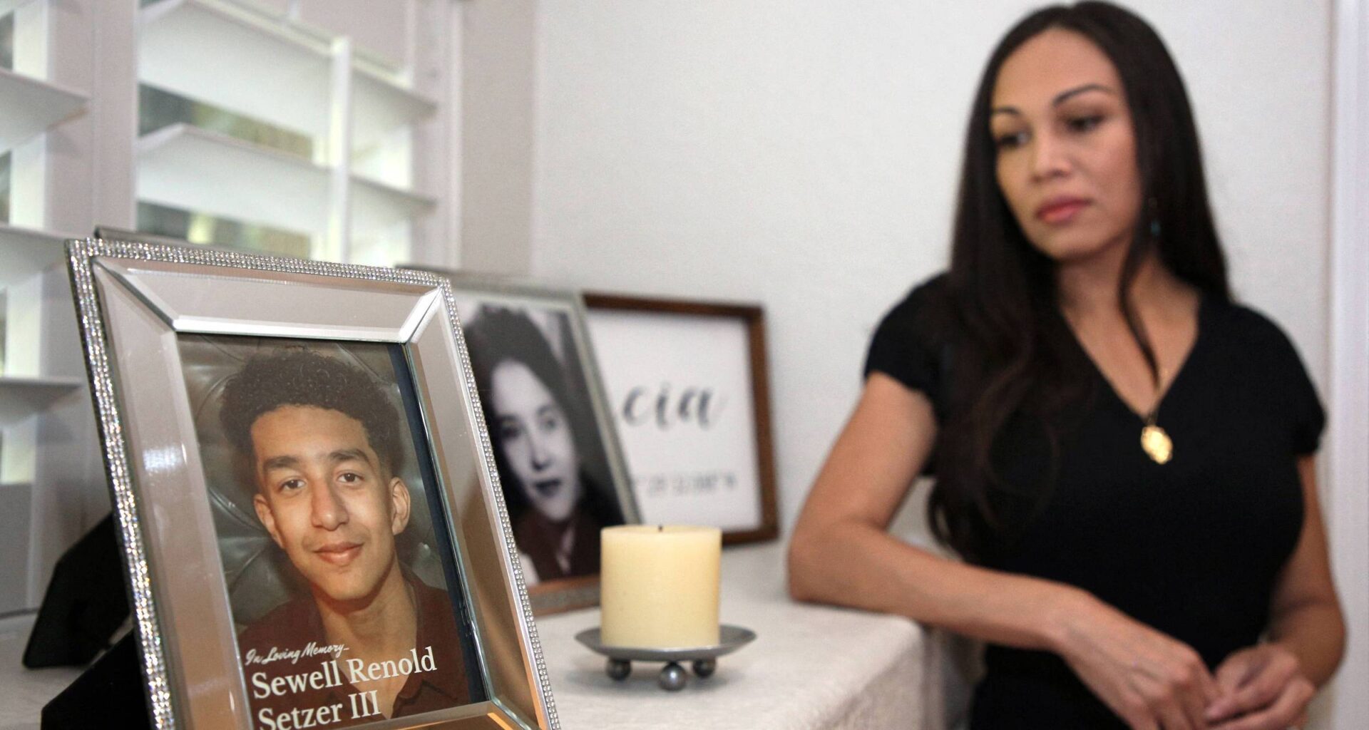 Processo sobre suicídio por conta de IA chega em acordo - 07/01/2026 - Economia