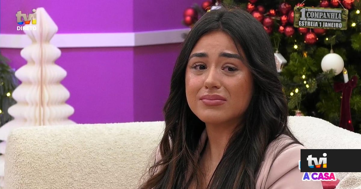 Liliana desaba em lágrimas ao recordar o ex-noivo Zé - Secret Story