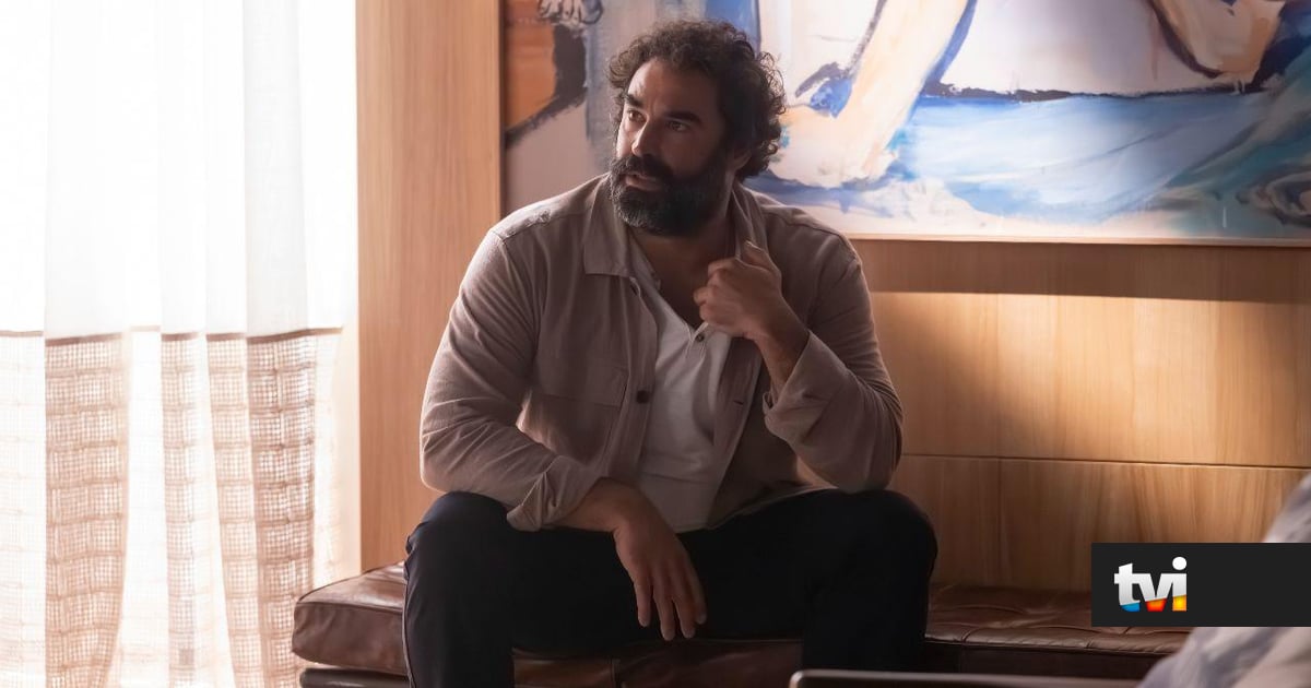 Vem aí em «Terra Forte»: Tensões entre Sammy e Maria de Fátima levantam suspeitas de António - Novelas