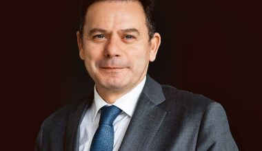 Na mensagem de ano novo, Montenegro defende que reforma laboral é essencial para "salários dignos" e volta à "mentalidade Cristiano Ronaldo"