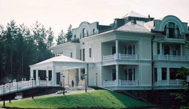 Casa de Putin não era o alvo do ataque ucraniano, confirma CIA. Trump acusa Rússia de atrapalhar o processo de paz