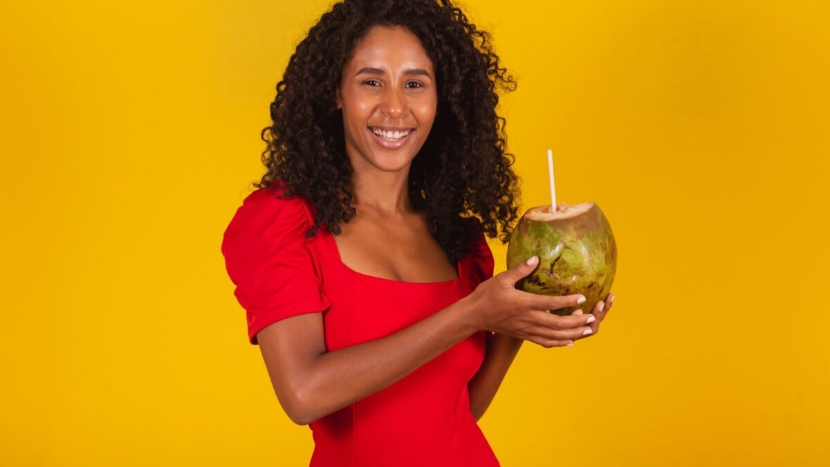 Ressaca: veja alimentos e bebidas para recuperar o bem-estar