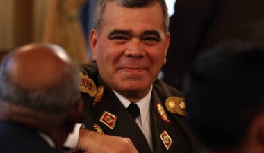 Ministro da Defesa venezuelano garante que EUA mataram seguranças de Maduro