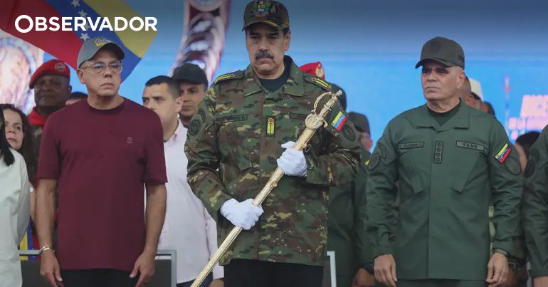 Como as Forças Armadas sempre seguraram Chávez e Maduro – Observador