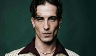 Damiano David, dos Måneskin, anuncia noivado: pais da noiva vivem no Bombarral