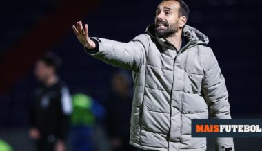 «Decisão de assinalar um dos penáltis da moda leva o adversário a ganhar»