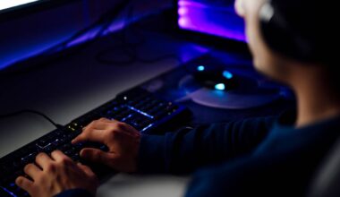 Streamer espanhol morre em direto após consumir álcool e drogas em desafio pago por seguidores