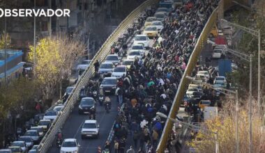 Irão ordena medidas de força contra manifestantes violentos – Observador