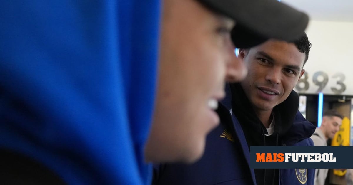 Thiago Silva, quatro juniores e mais 26: FC Porto viaja para estágio no Algarve