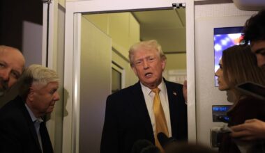 Trump redesenhou a Doutrina Monroe e já tem Cuba e Colômbia na mira. Até onde pode ir depois da captura de Maduro?