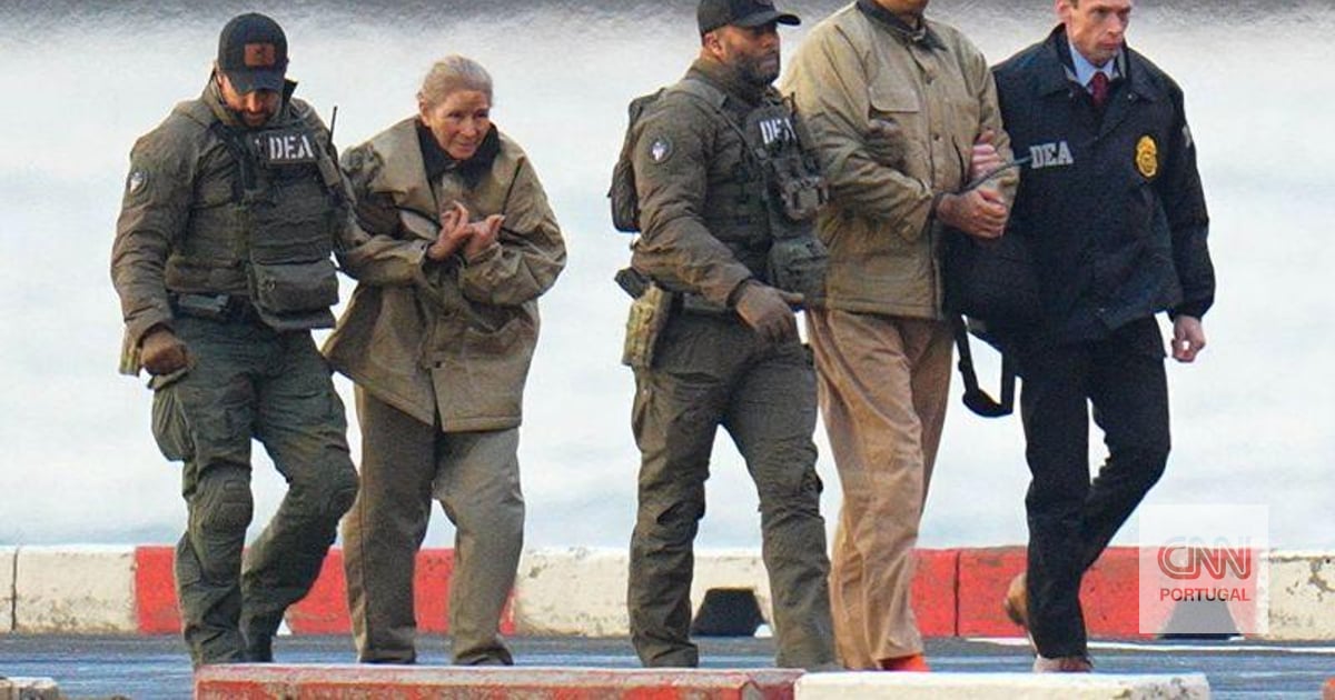 Maduro e a mulher bateram com a cabeça em porta blindada ao tentar fugir das forças norte-americanas