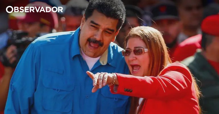 Maduro e mulher terão ficado feridos durante captura dos EUA – Observador