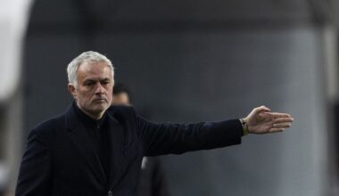 Primeira parte sem «nada de positivo», «músculos» de João Pinheiro e 'noitada' no Seixal: tudo o que disse Mourinho