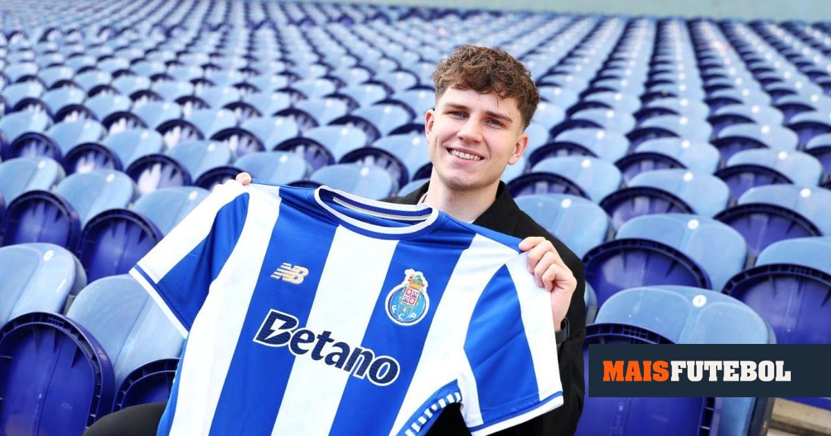 VÍDEO: Kiwior e Bednarek dão as boas-vindas a Pietuszewski