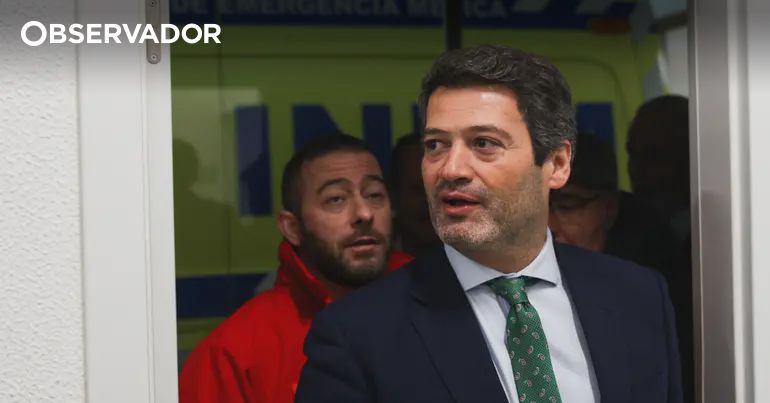 Ventura lidera sondagem, Cotrim reforça o terceiro – Observador