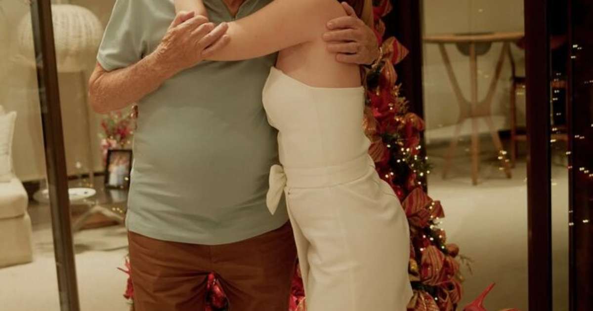 Bruna Furlan, neta de Carlos Alberto de Nóbrega, é diagnosticada com câncer de mama aos 24 anos