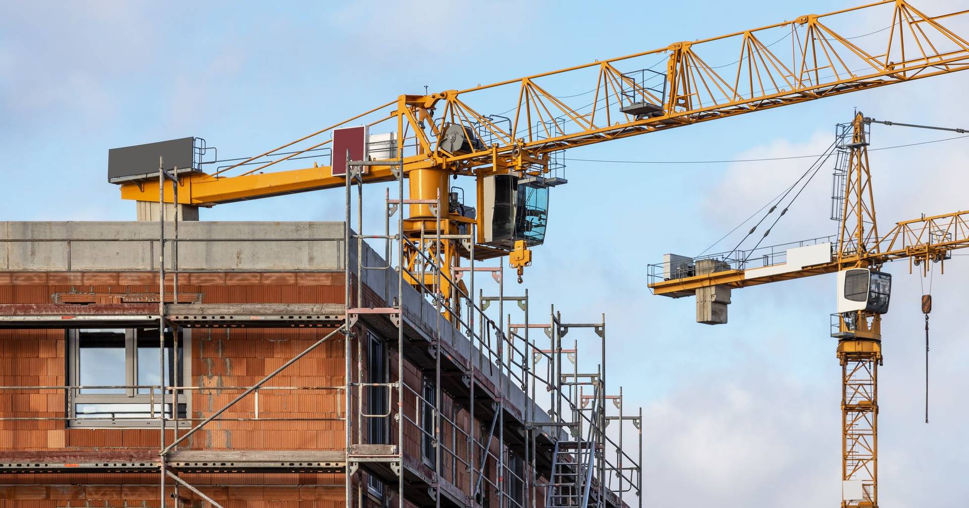 Pacote de habitação aprovado na generalidade por PSD, CDS e IL (e abstenção do Chega)