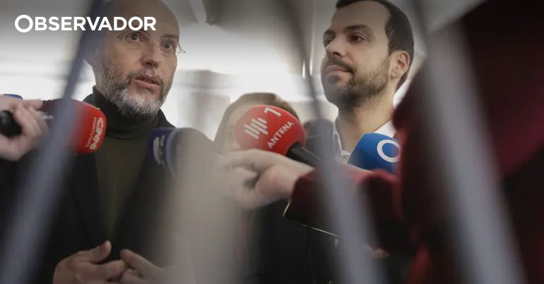 Tavares aterrou em Portugal e foi tentar ajudar Jorge Pinto – Observador