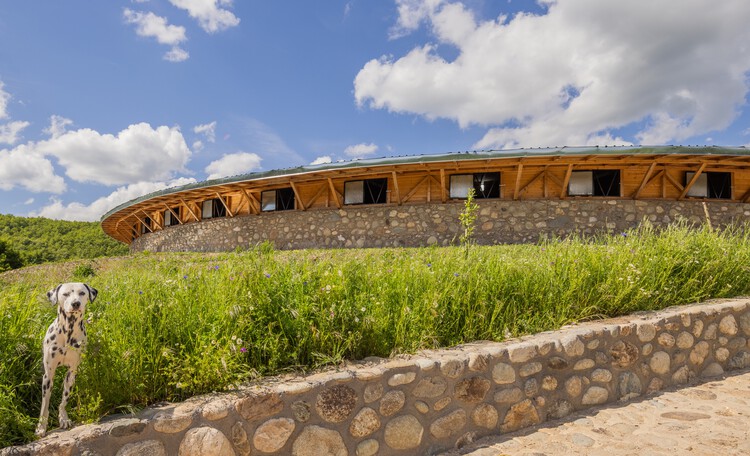 Cabanas das Fadas / Maden Group - Imagem 1 de 25