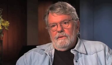 Morre Tom Cherones, diretor de 'Seinfeld', aos 86 anos - 10/01/2026 - Ilustrada