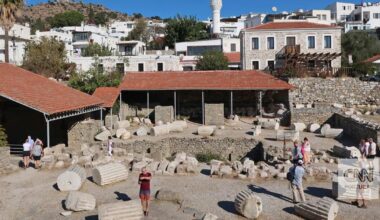 Ela casou-se com o irmão, depois ele morreu. Foi dessa dor que nasceu uma Maravilha do Mundo Antigo